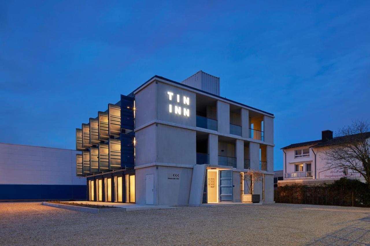 Tin Inn - Erkelenz - Das Hotel Aus Hochwertig Ausgebauten Ueberseecontainern エクステリア 写真