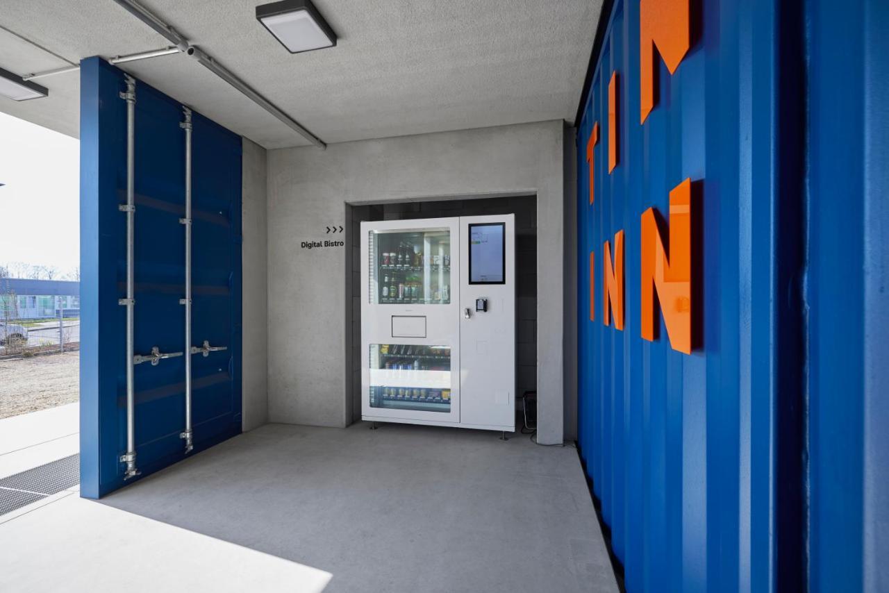 Tin Inn - Erkelenz - Das Hotel Aus Hochwertig Ausgebauten Ueberseecontainern エクステリア 写真